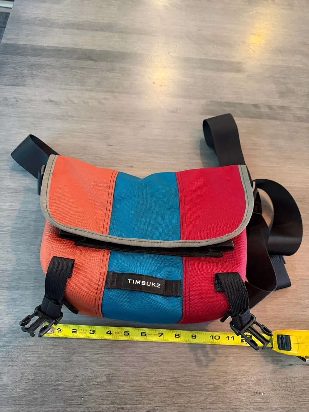Timbuk2 Classic Messenger Bag XS - Picture 4 of 7